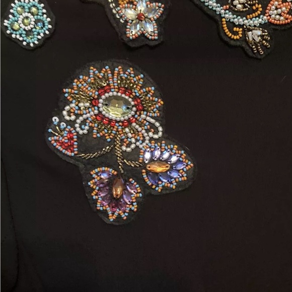 Cinq à Sept Venus Blazer in Black  with Floral Embroidery - Picture 4 of 8